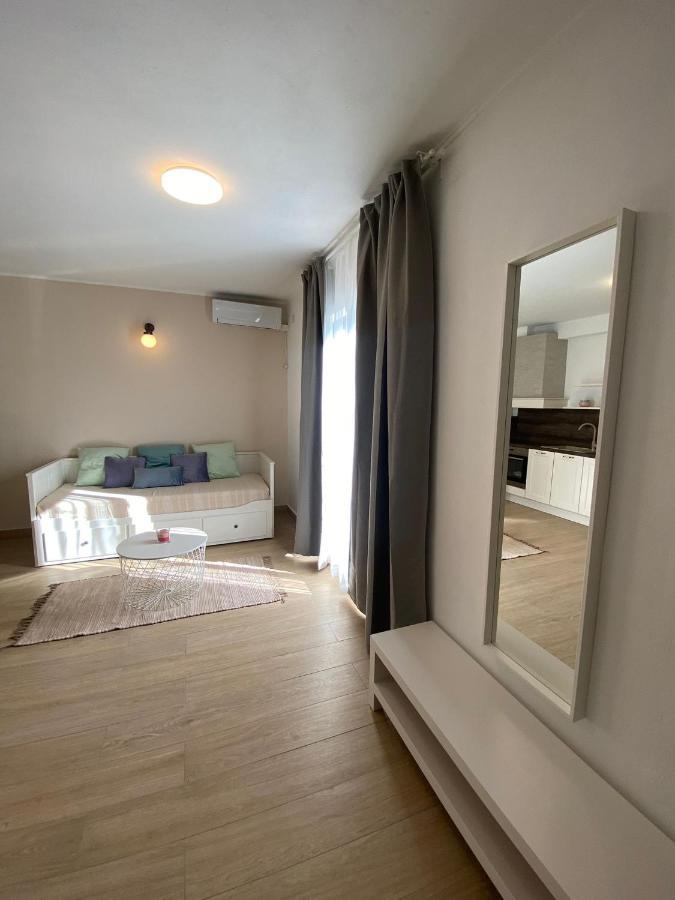 Apartmani Cvita Neviđane Esterno foto