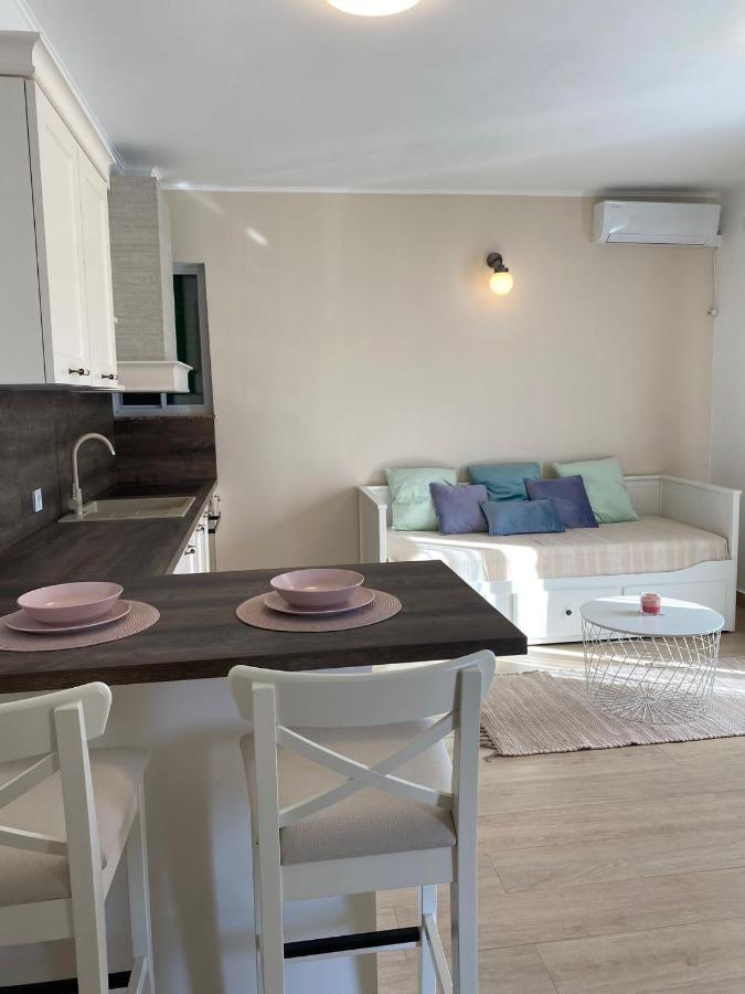 Apartmani Cvita Neviđane Esterno foto